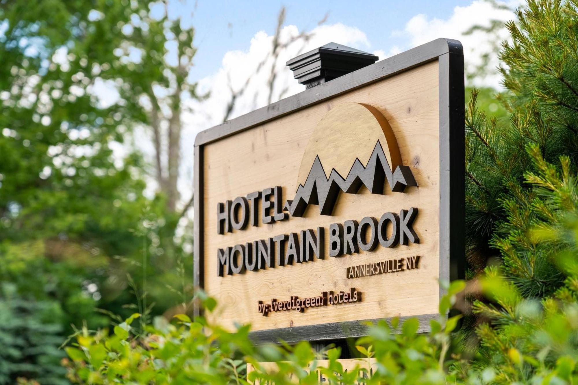 Hotel Mountain Brook Tannersville Exterior photo
